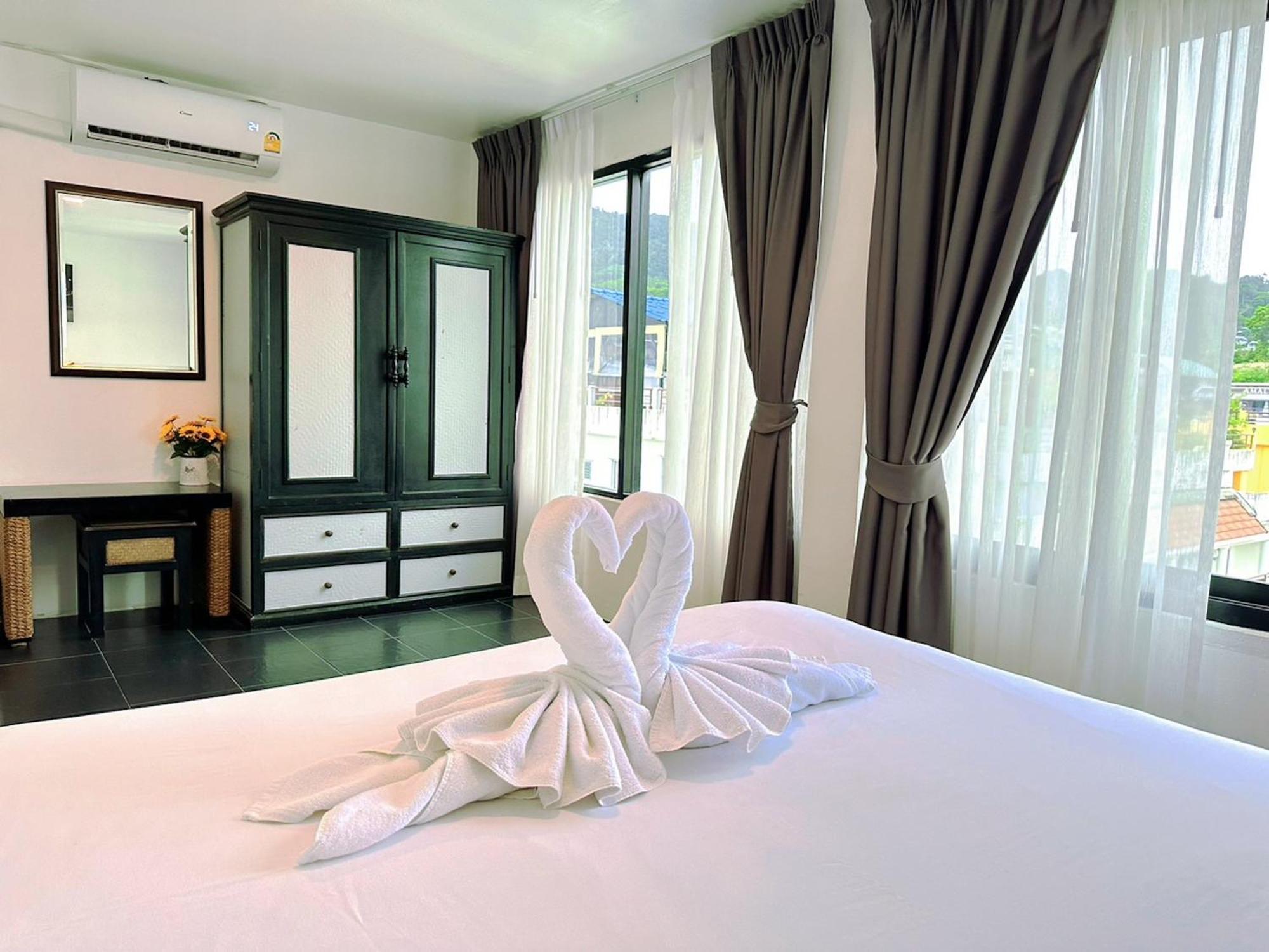 Hotel Baya Phuket Patong Room photo