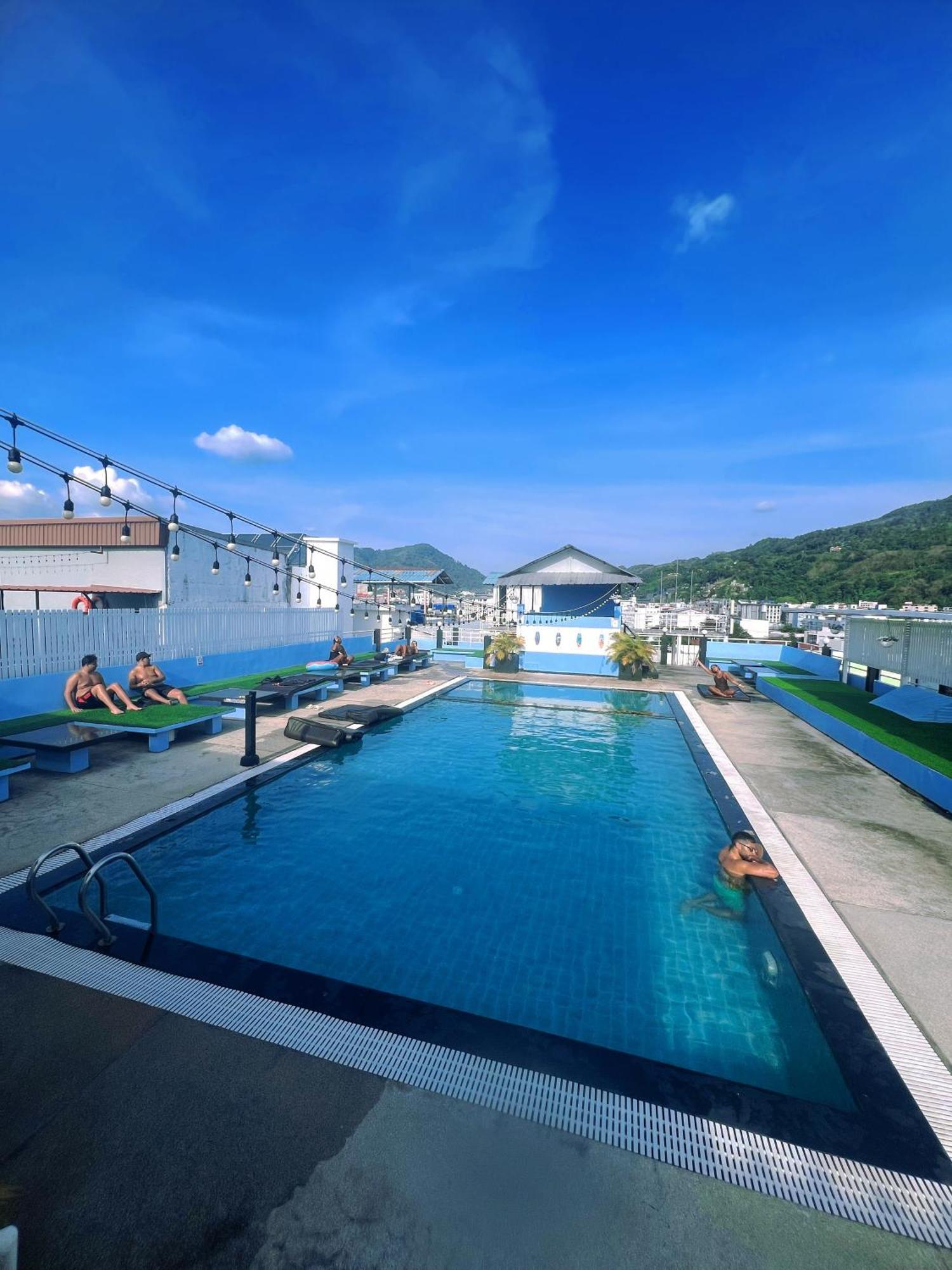 Hotel Baya Phuket Patong Exterior photo